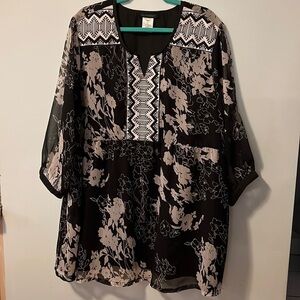 Ulla Popken Women’s Embroidered Plus Size 24/26 Blousey Top